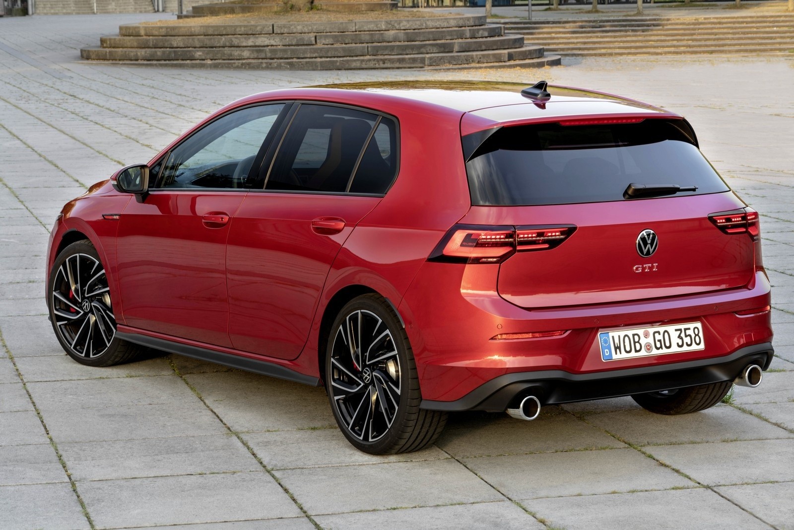 Volkswagen Golf GTI 2021: immagini ufficiali