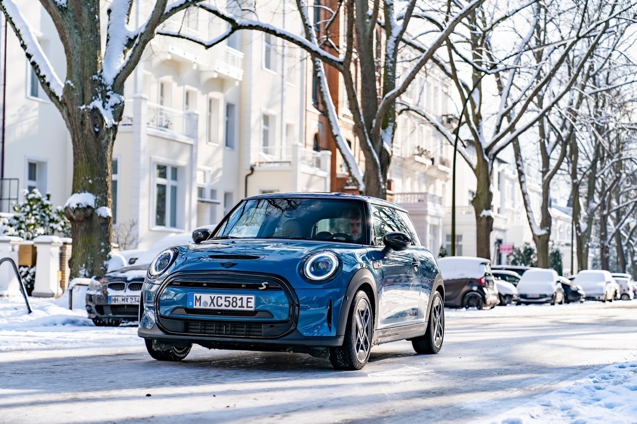 Mini Cooper SE Electric Collection: immagini ufficiali