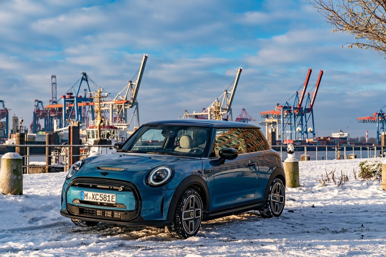 Mini Cooper SE Electric Collection: immagini ufficiali