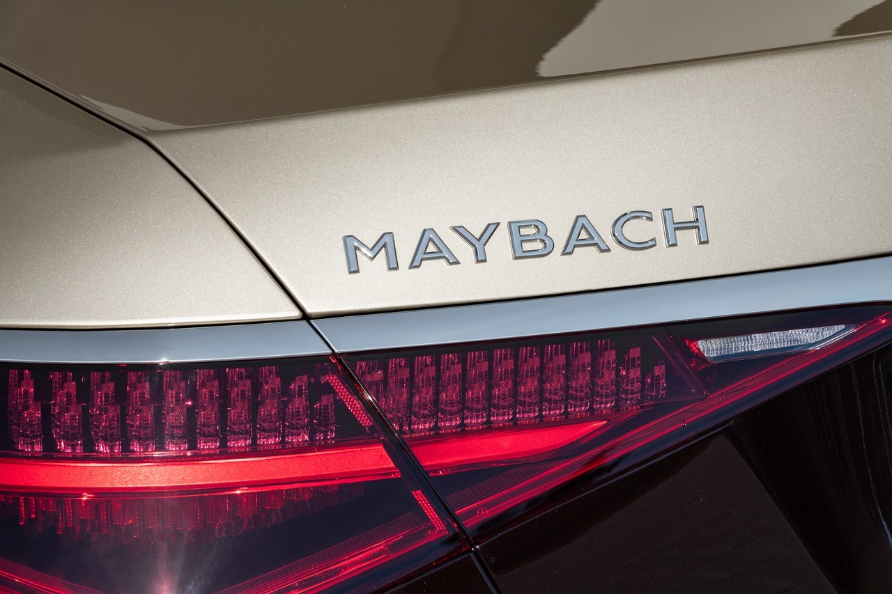 Mercedes-Maybach Classe S 2021: immagini ufficiali