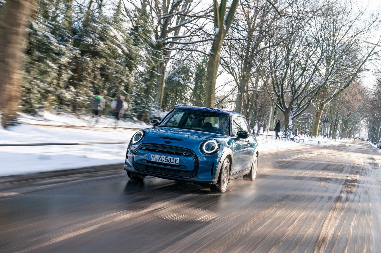 Mini Cooper SE Electric Collection: immagini ufficiali