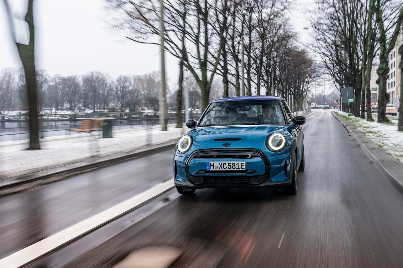 Mini Cooper SE Electric Collection: immagini ufficiali