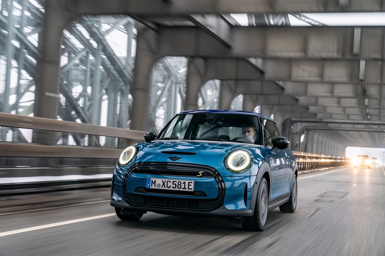 Mini Cooper SE Electric Collection: immagini ufficiali