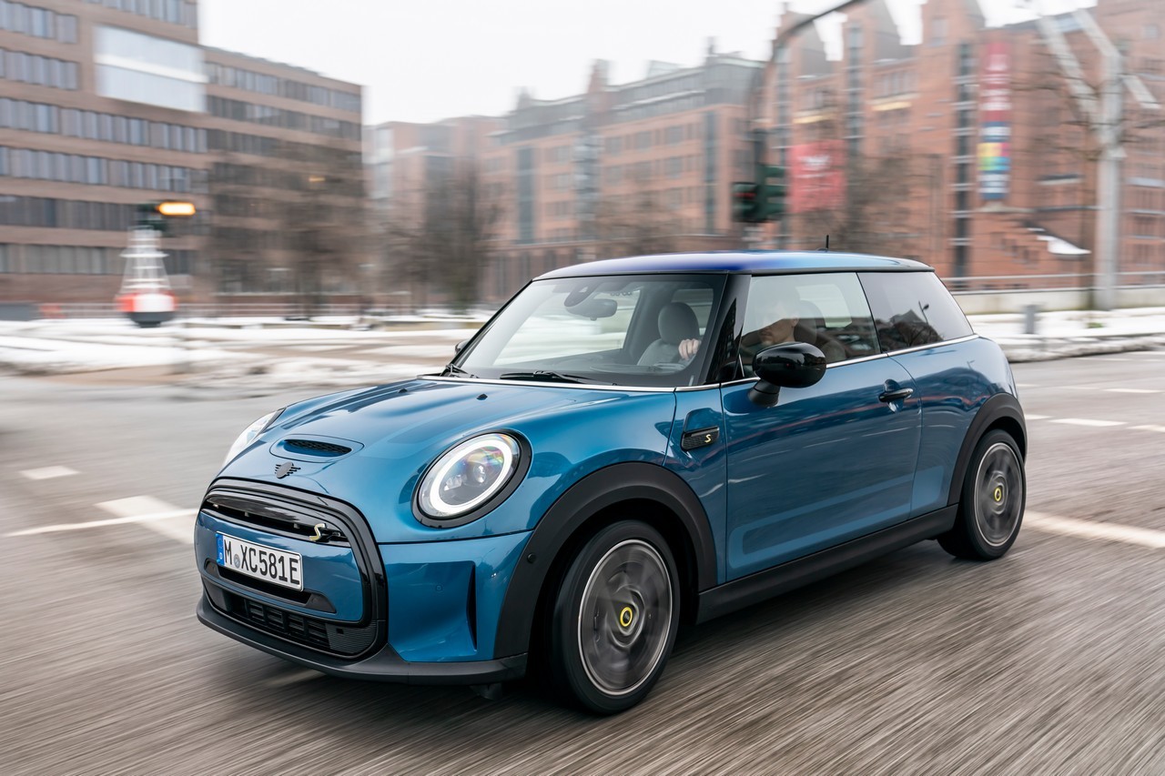 Mini Cooper SE Electric Collection: immagini ufficiali