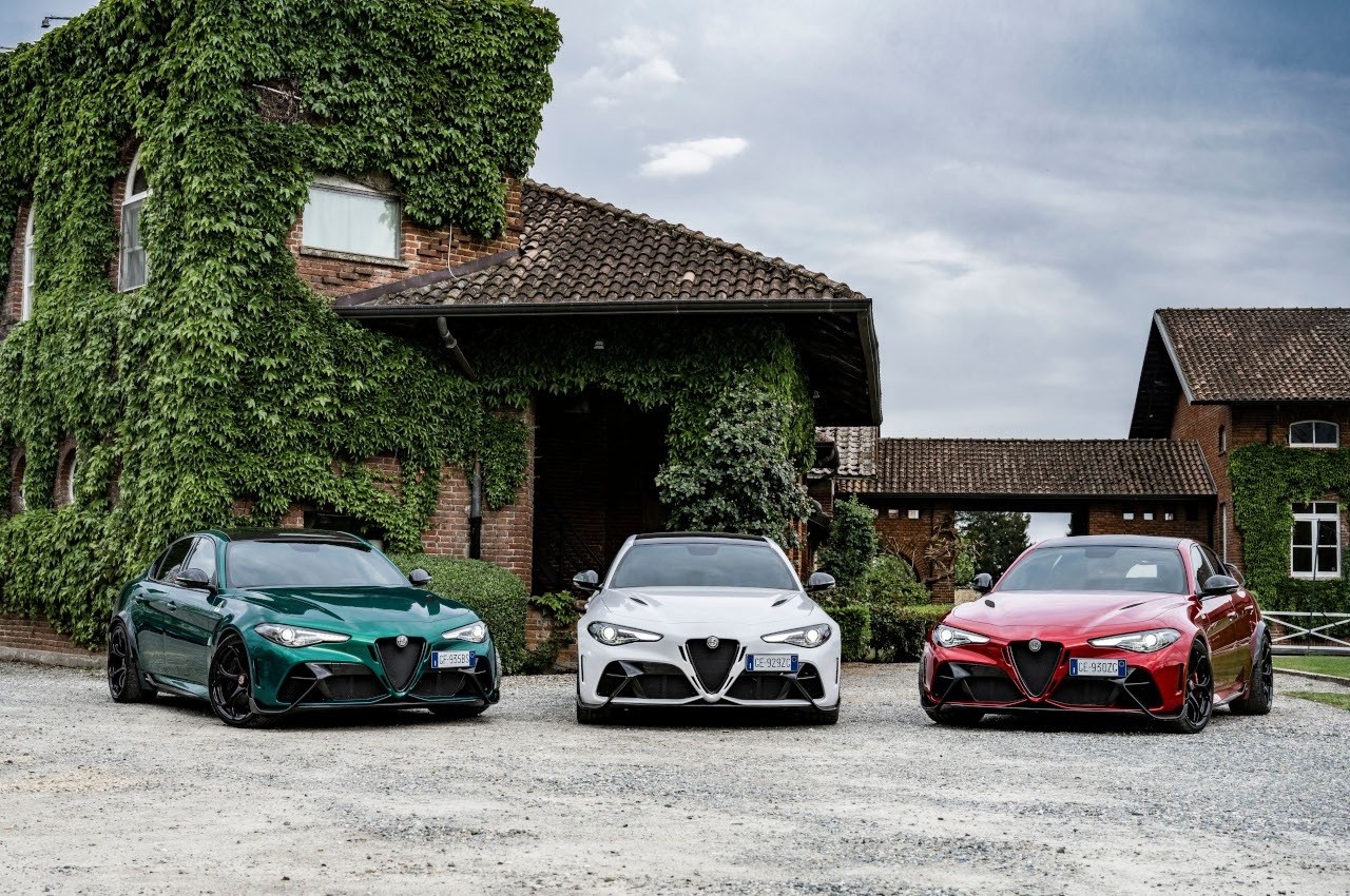 Alfa Romeo Giulia GTA e Giulia GTAm: le immagini ufficiali