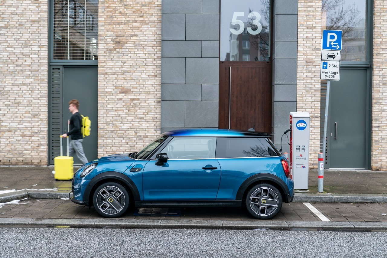 Mini Cooper SE Electric Collection: immagini ufficiali