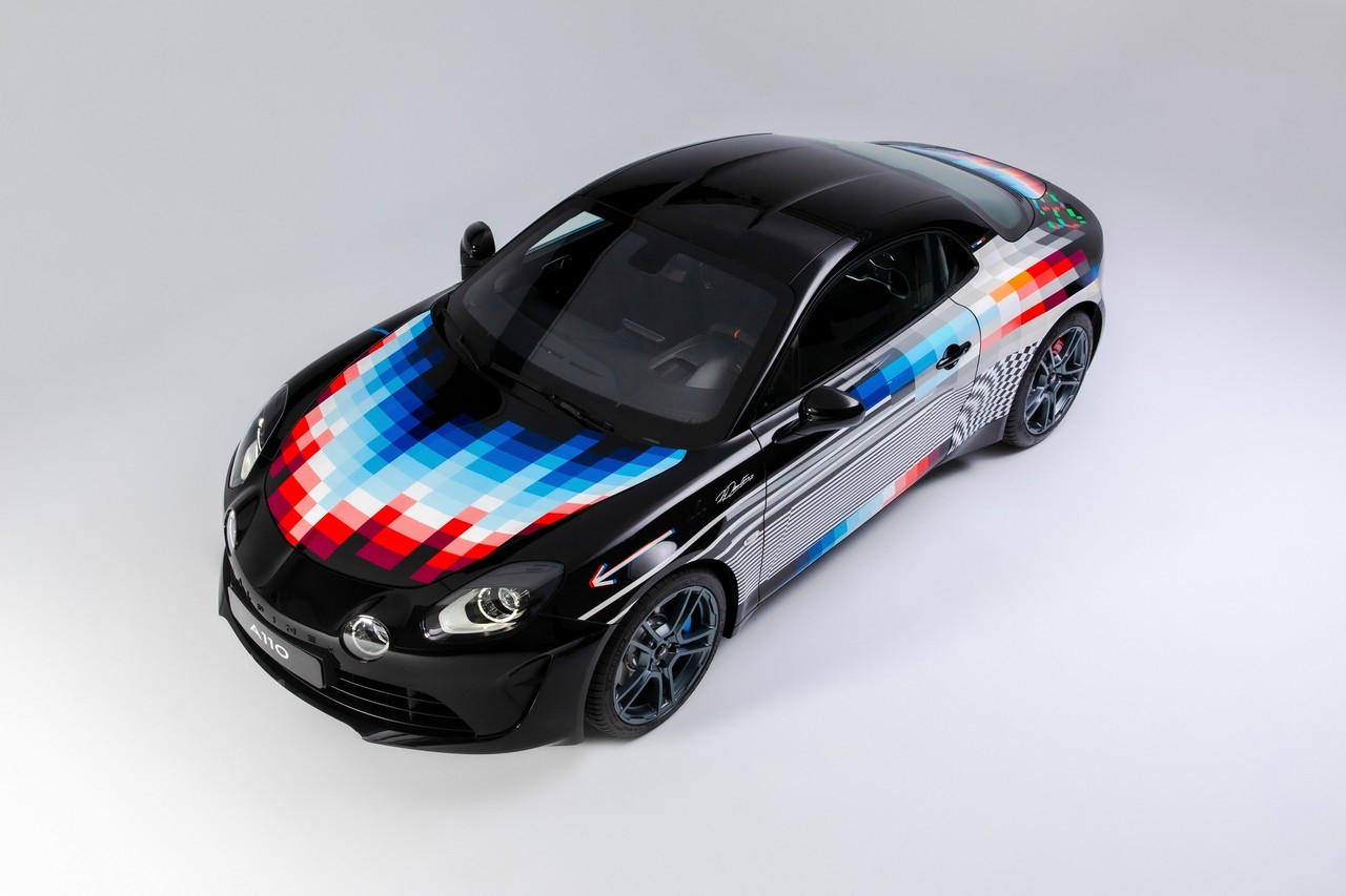 Alpine A110 X Felipe Pantone 2021: immagini ufficiali