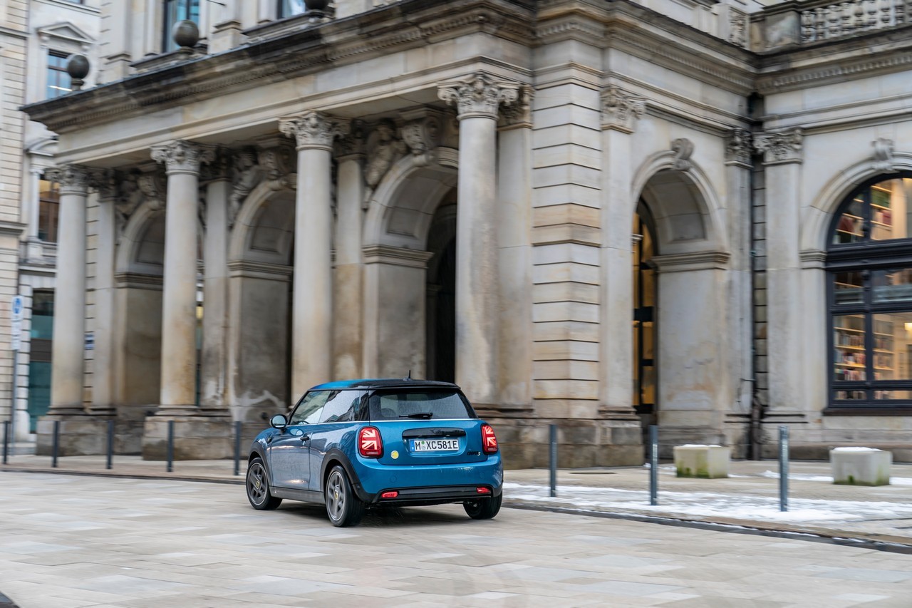 Mini Cooper SE Electric Collection: immagini ufficiali