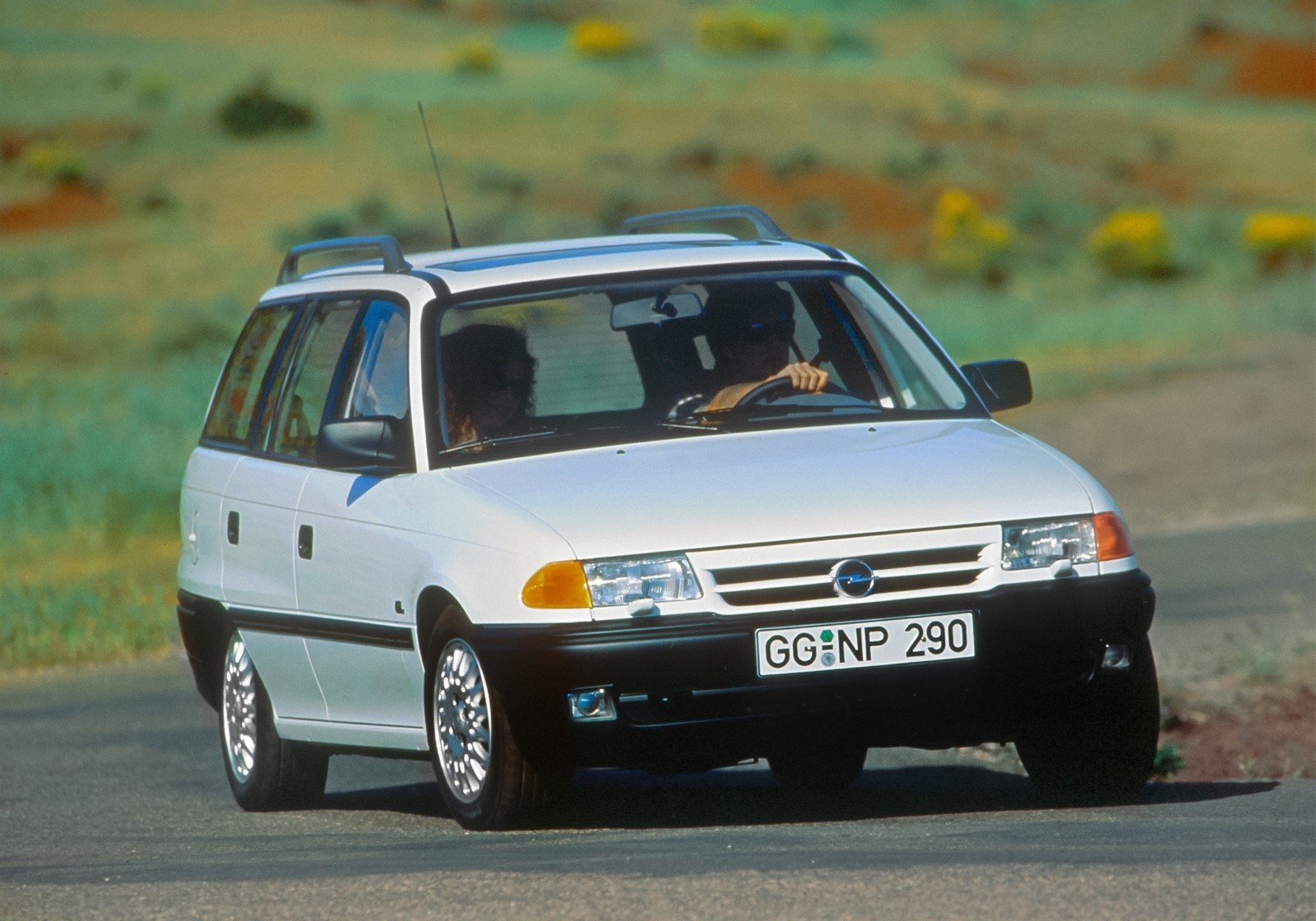 Opel Astra F: 30 anni di storia nelle immagini