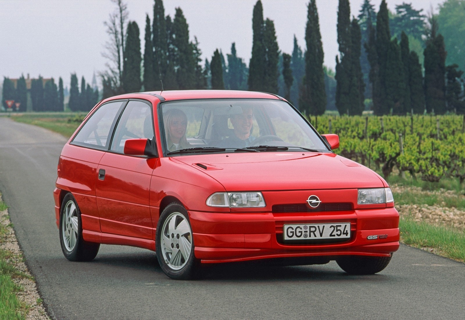 Opel Astra F: 30 anni di storia nelle immagini