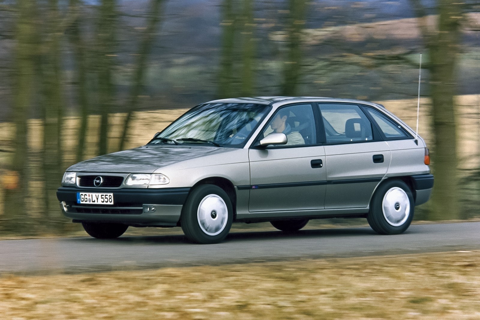 Opel Astra F: 30 anni di storia nelle immagini