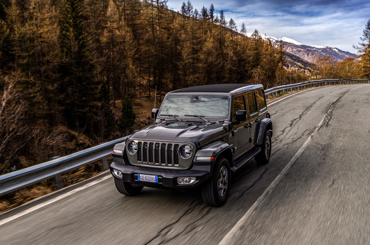 Jeep Wrangler 4xe 2021: immagini ufficiali