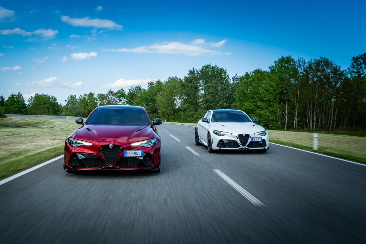 Alfa Romeo Giulia GTA e Giulia GTAm: le immagini ufficiali