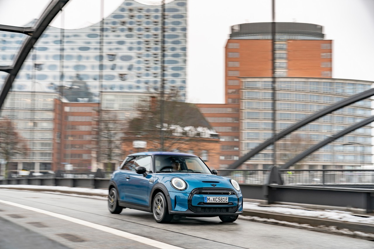 Mini Cooper SE Electric Collection: immagini ufficiali