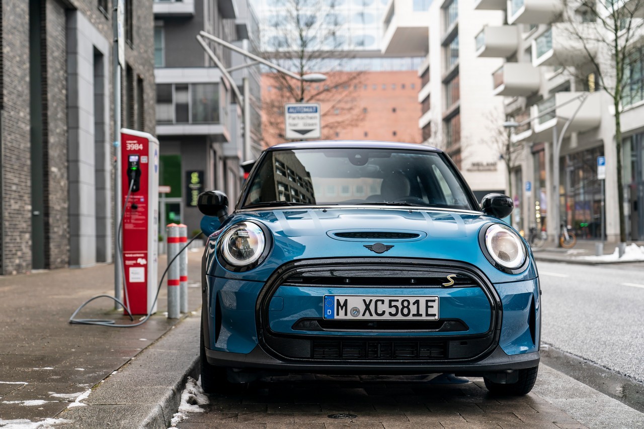 Mini Cooper SE Electric Collection: immagini ufficiali