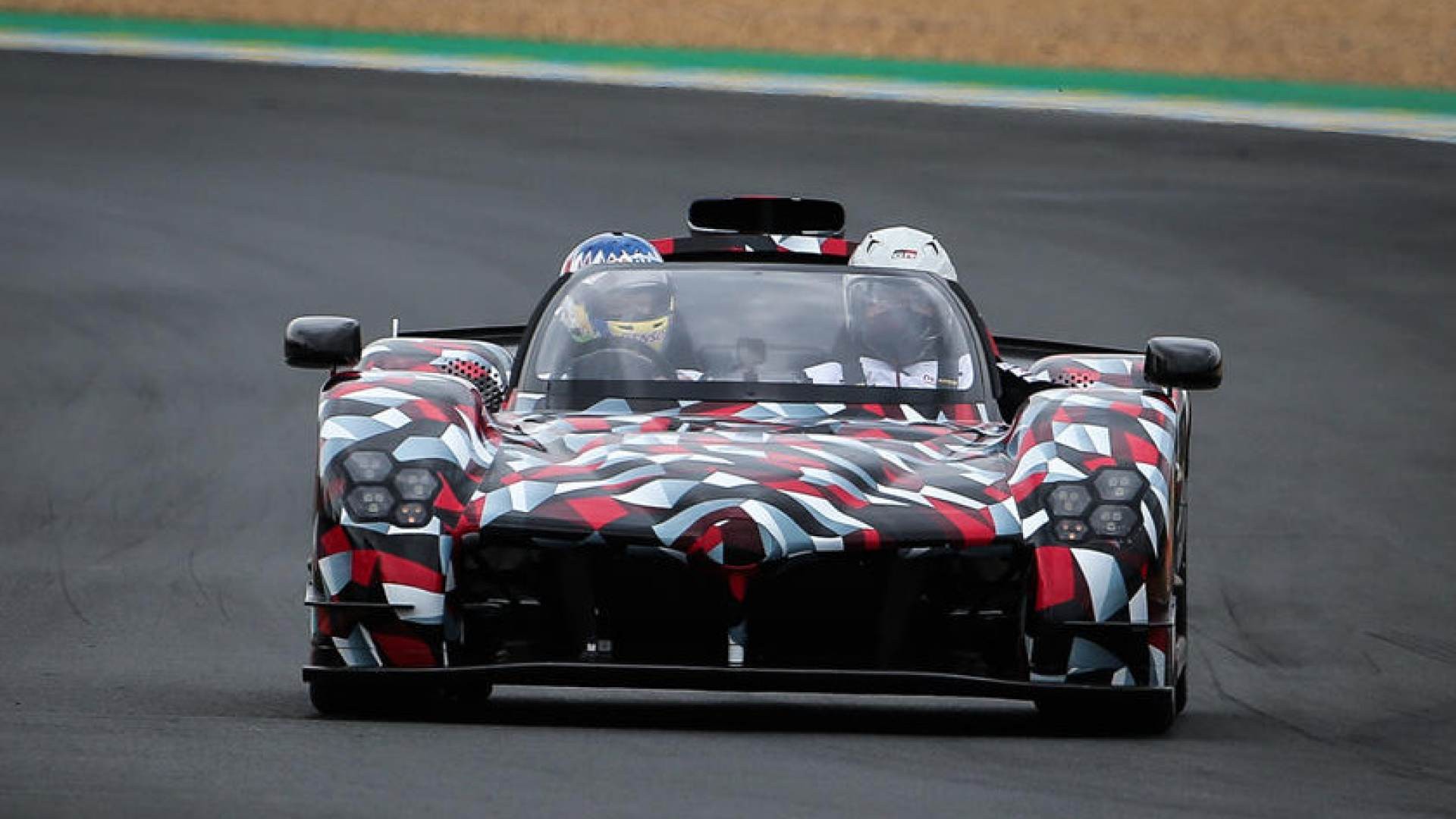 Toyota GR Super Sport: le immagini ufficiali dei test