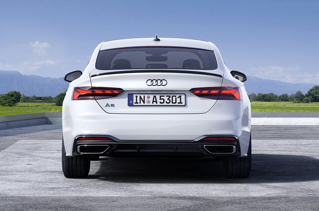 Audi A5 S Competition: immagini ufficiali