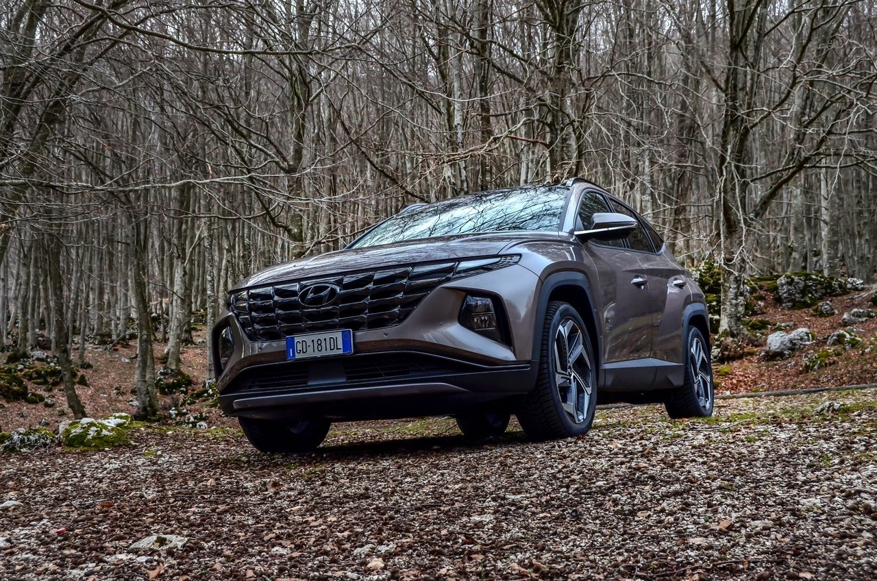 Hyundai Tucson 1.6 T-GDI HEV eXcellence: prova su strada