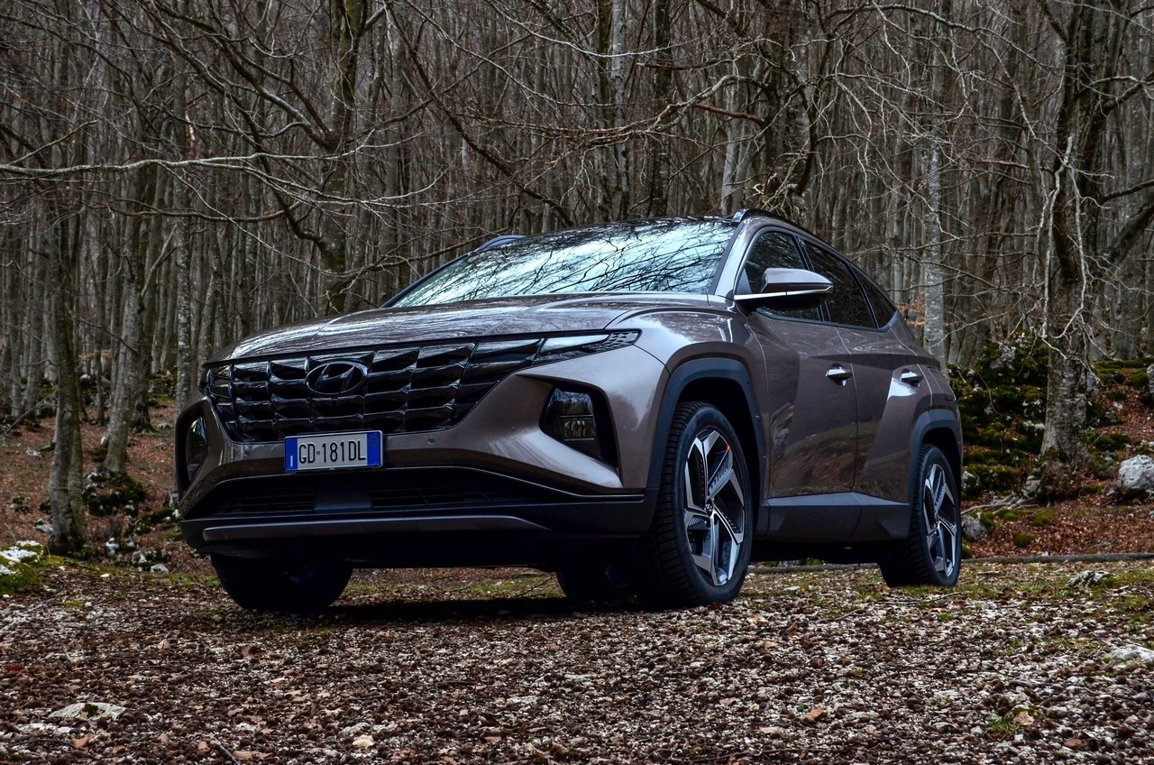 Hyundai Tucson 1.6 T-GDI HEV eXcellence: prova su strada