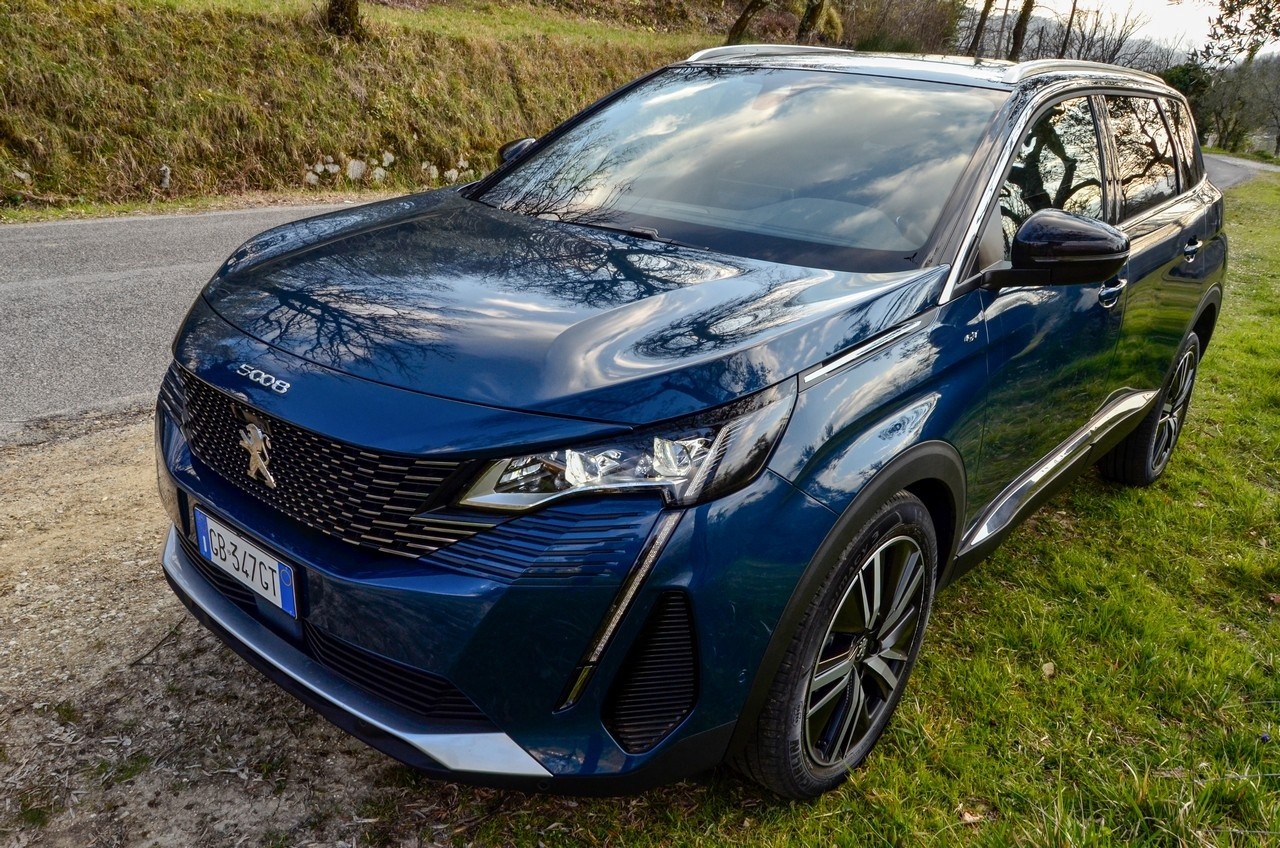 Peugeot 5008 1.5 BlueHDi GT Pack: prova su strada