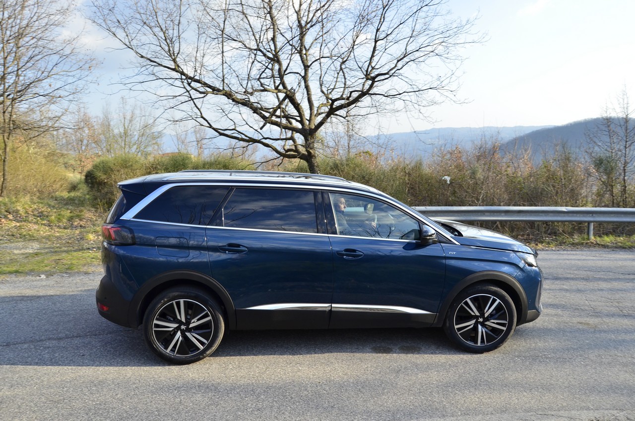 Peugeot 5008 1.5 BlueHDi GT Pack: prova su strada