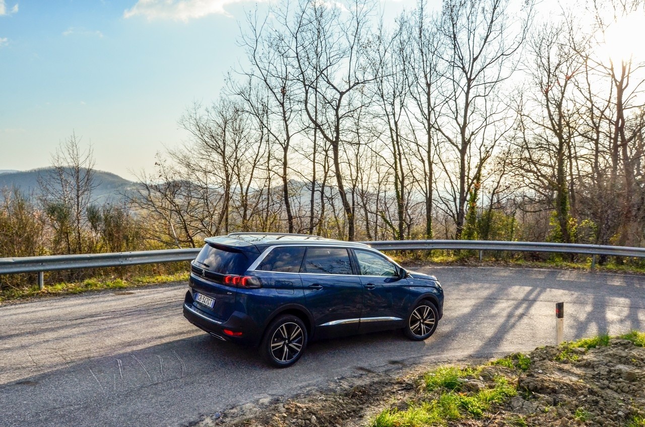 Peugeot 5008 1.5 BlueHDi GT Pack: prova su strada