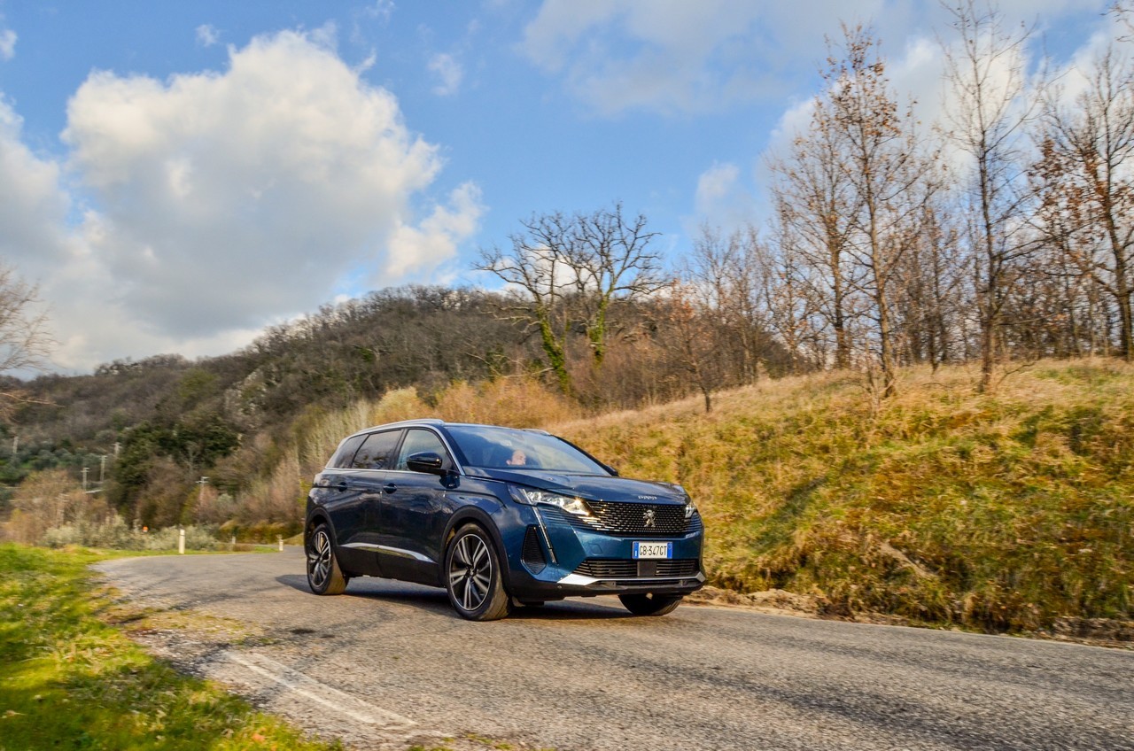 Peugeot 5008 1.5 BlueHDi GT Pack: prova su strada