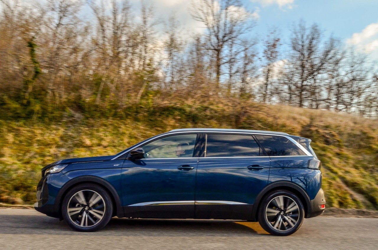 Peugeot 5008 1.5 BlueHDi GT Pack: prova su strada