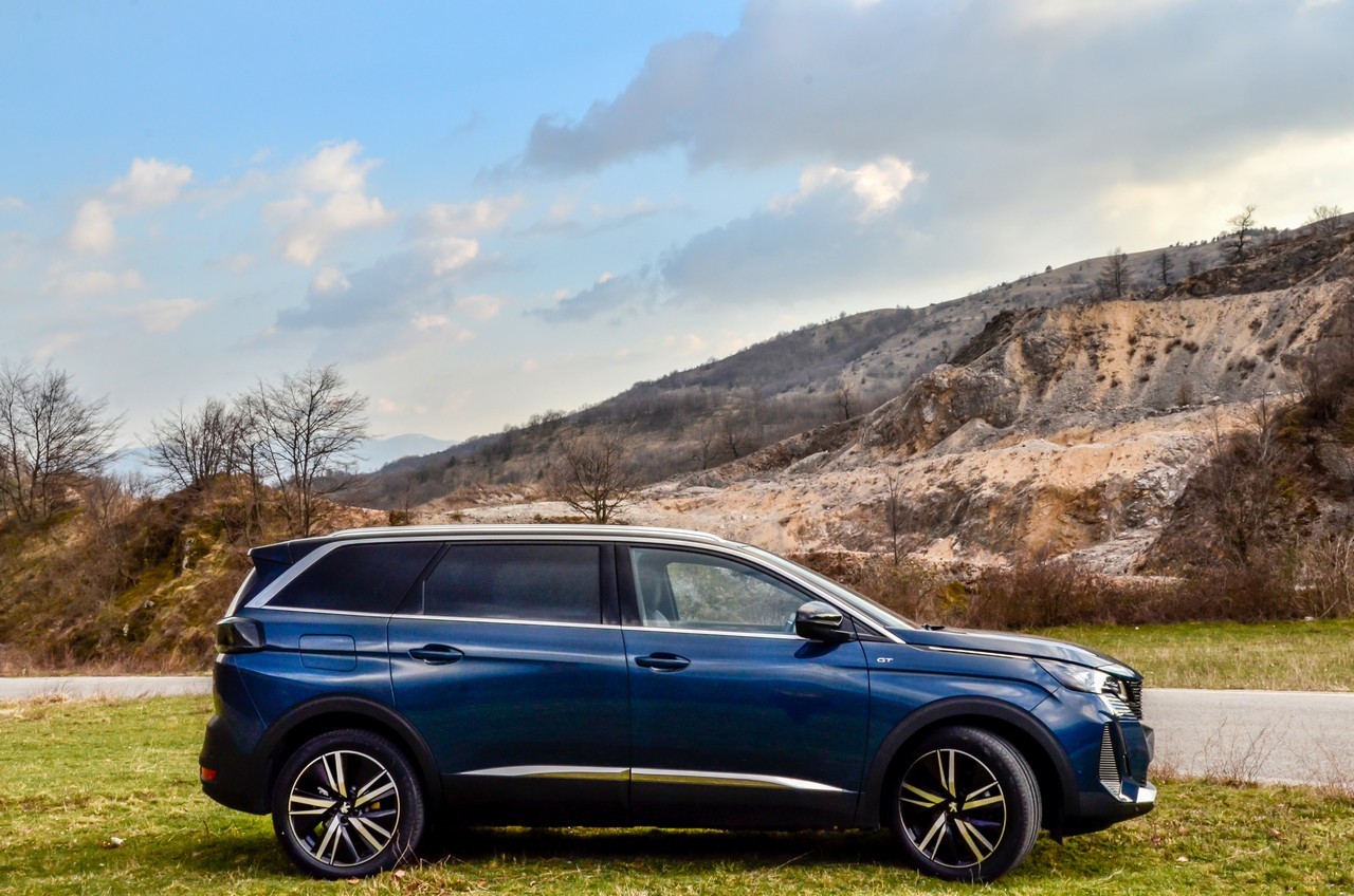 Peugeot 5008 1.5 BlueHDi GT Pack: prova su strada