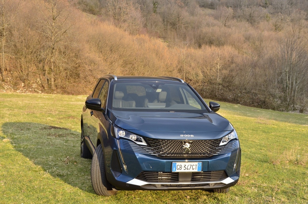 Peugeot 5008 1.5 BlueHDi GT Pack: prova su strada