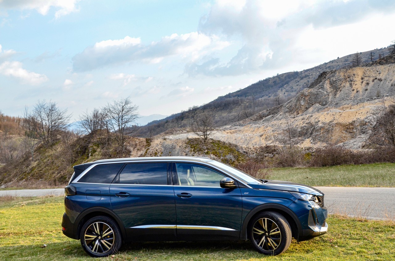 Peugeot 5008 1.5 BlueHDi GT Pack: prova su strada