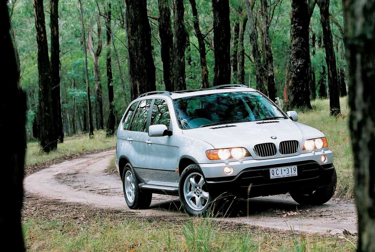 BMW X5 1999: immagini ufficiali