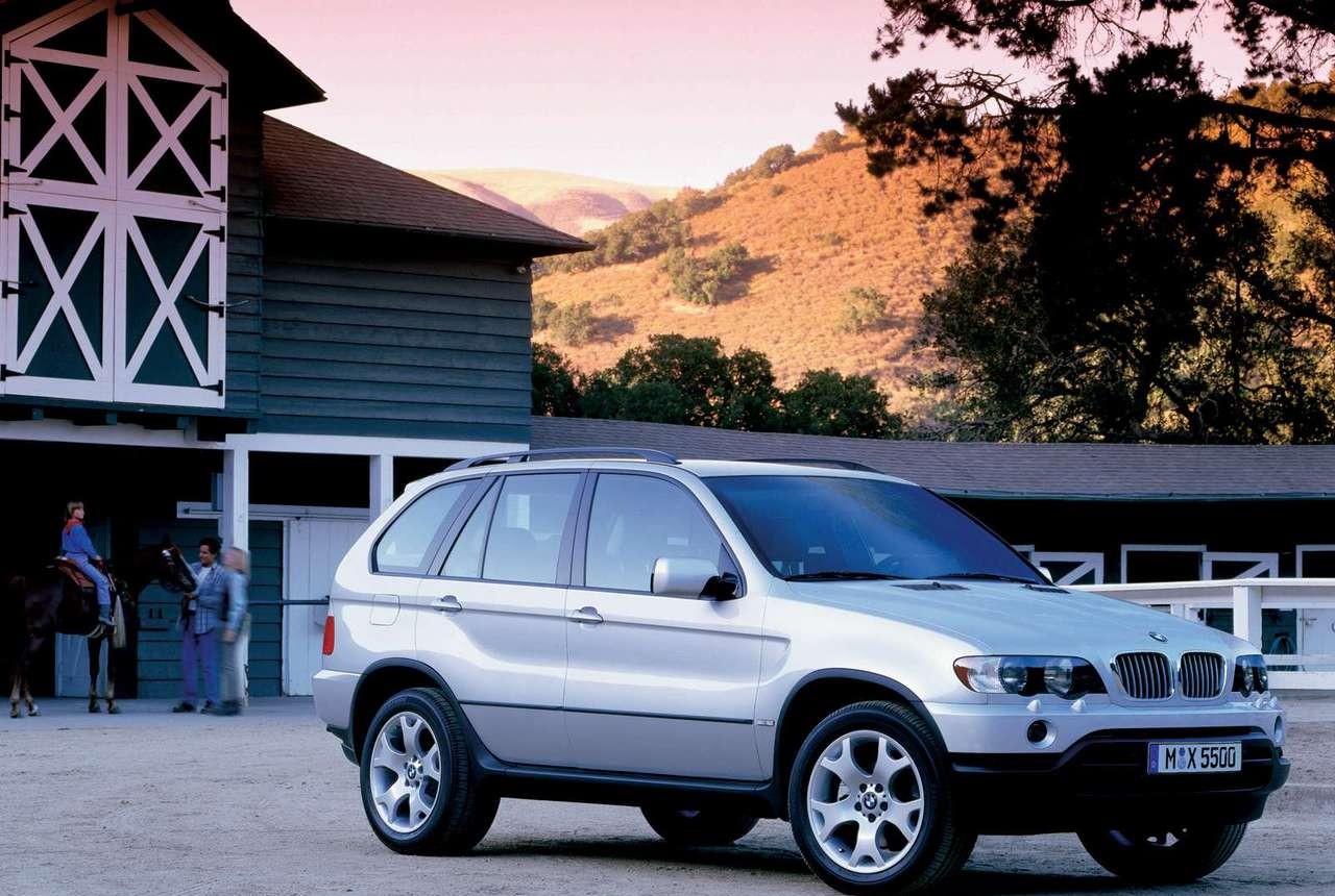 BMW X5 1999: immagini ufficiali