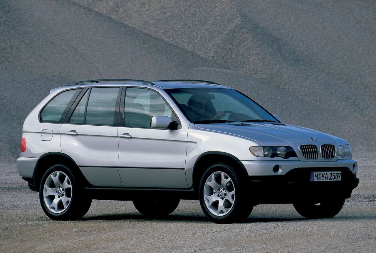 BMW X5 1999: immagini ufficiali