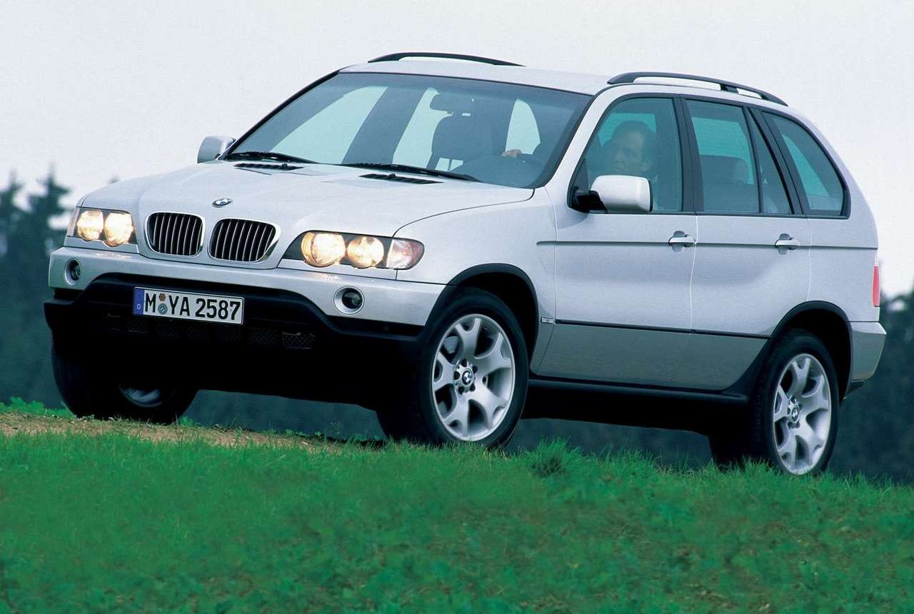 BMW X5 1999: immagini ufficiali