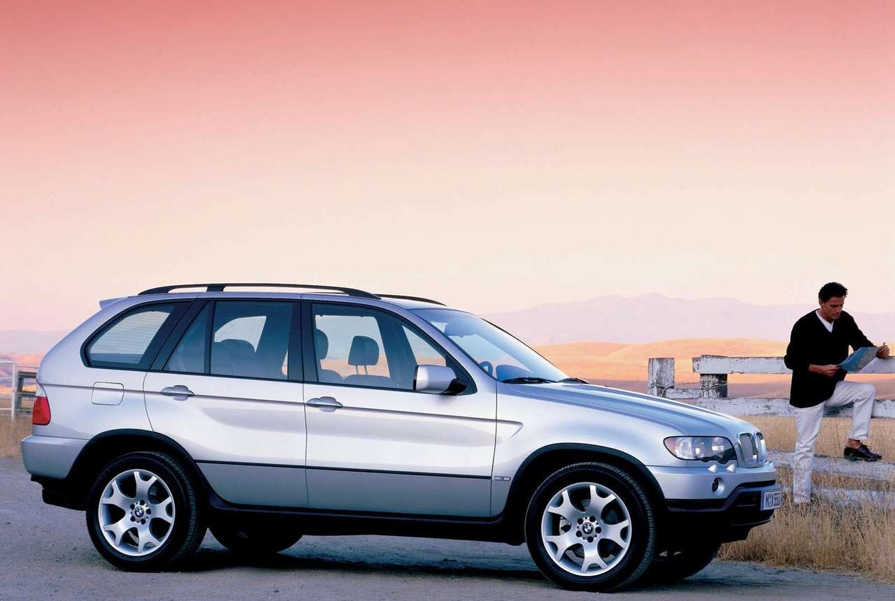 BMW X5 1999: immagini ufficiali