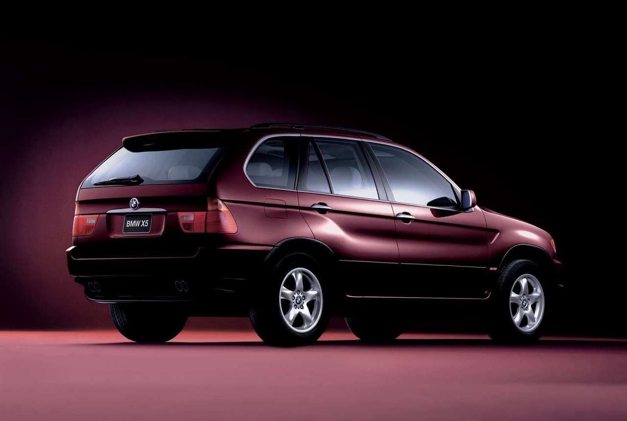 BMW X5 1999: immagini ufficiali