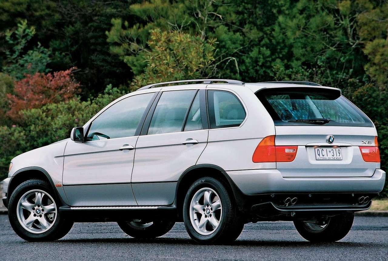 BMW X5 1999: immagini ufficiali