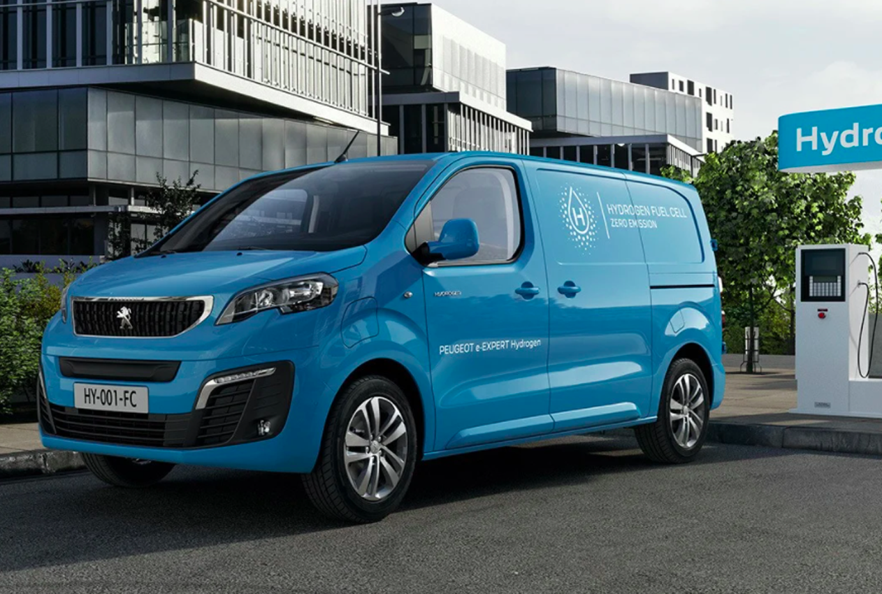 Peugeot e-Expert Hydrogen: immagini ufficiali