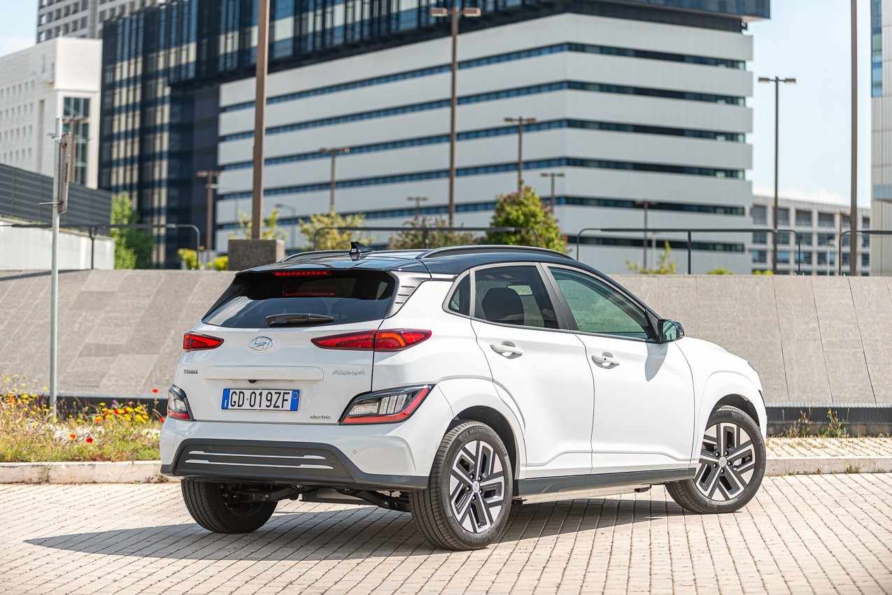 Hyundai Kona Electric: prima prova del SUV elettrico coreano