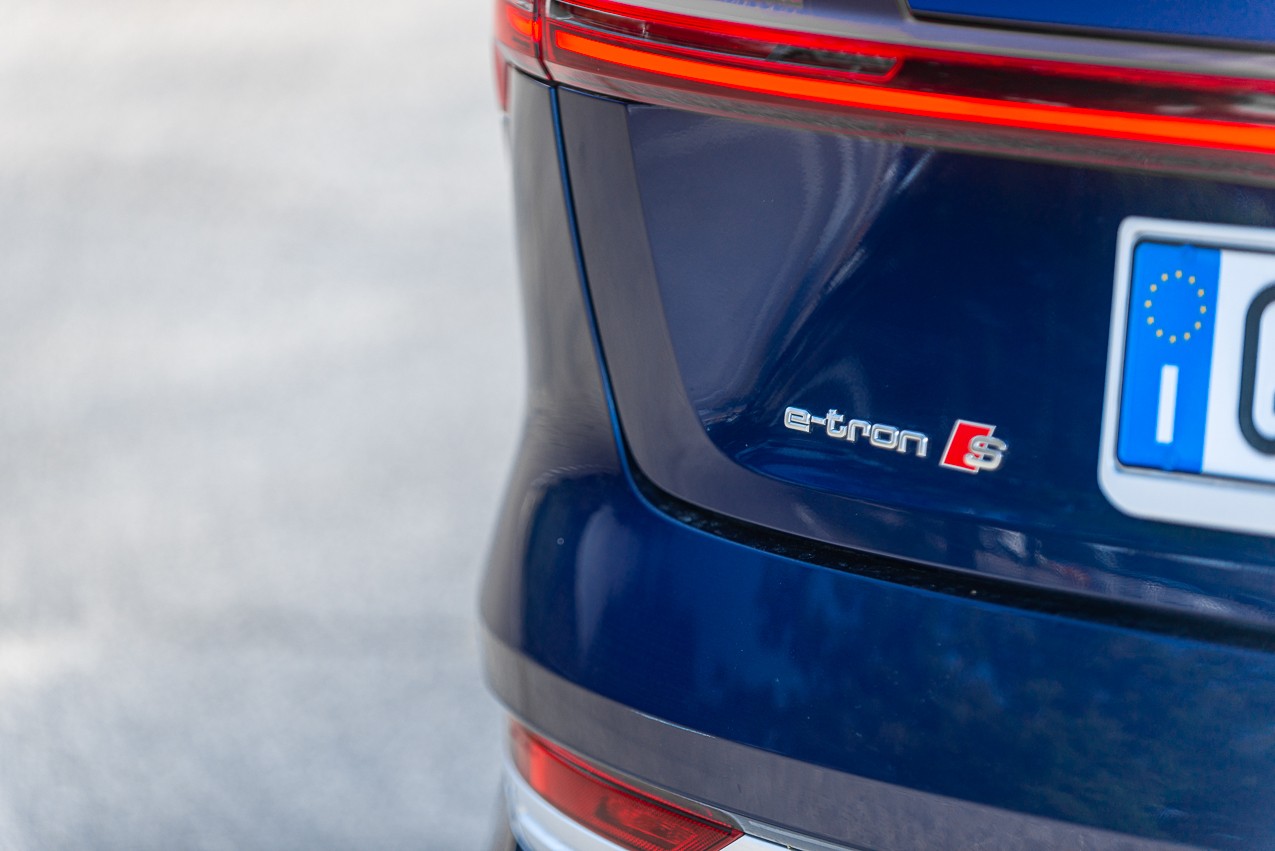 Audi e-tron S Sportback: la prova su strada