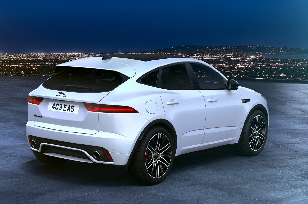 Jaguar E-Pace R-Dynamic Black Edition