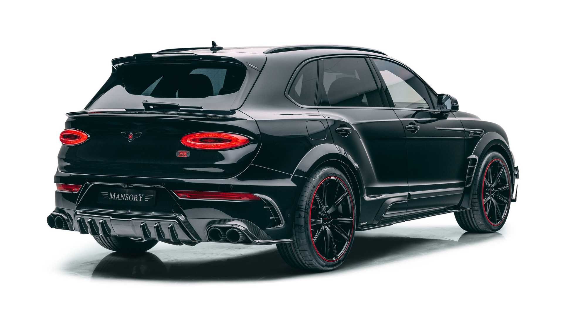 Bentley Bentayga by Mansory: le immagini ufficiali