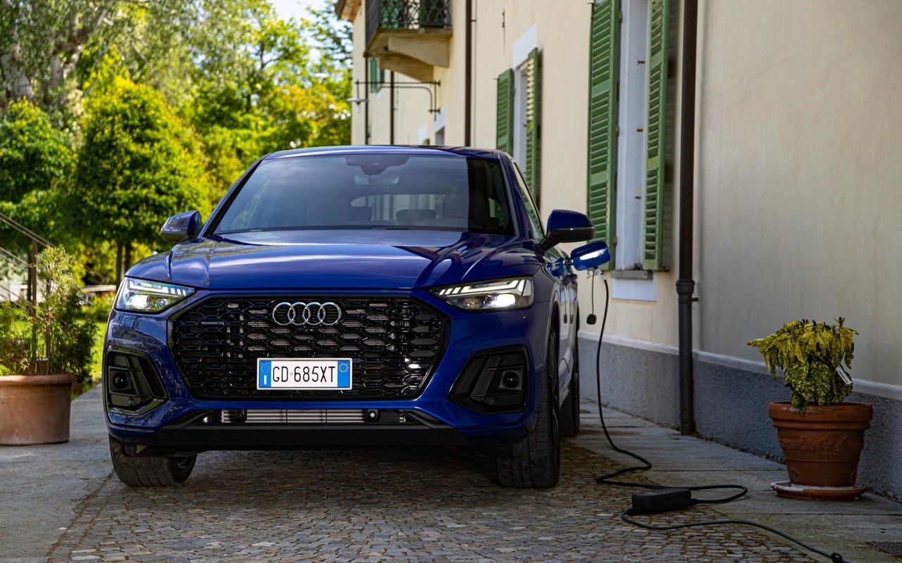 Audi Q5 Sportback: nuove immagini ufficiali