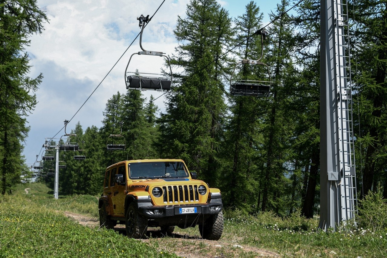 Jeep Wrangler 4xe Rubicon: primo contatto