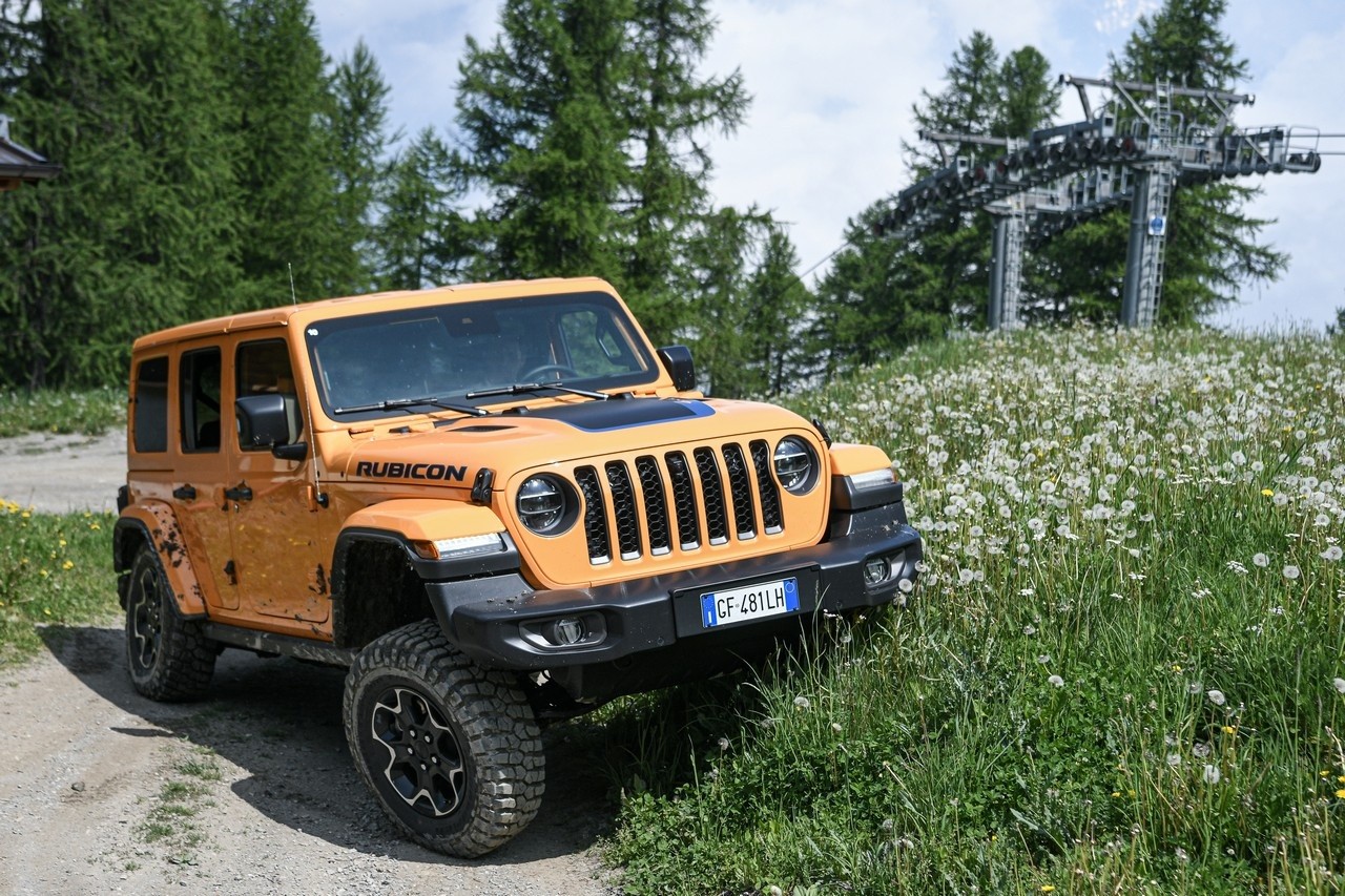 Jeep Wrangler 4xe Rubicon: primo contatto