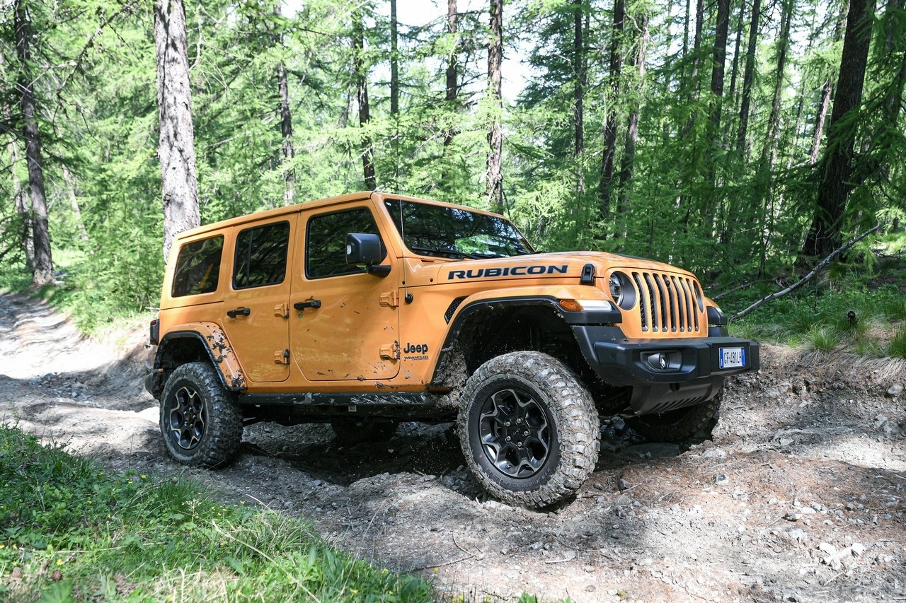 Jeep Wrangler 4xe Rubicon: primo contatto