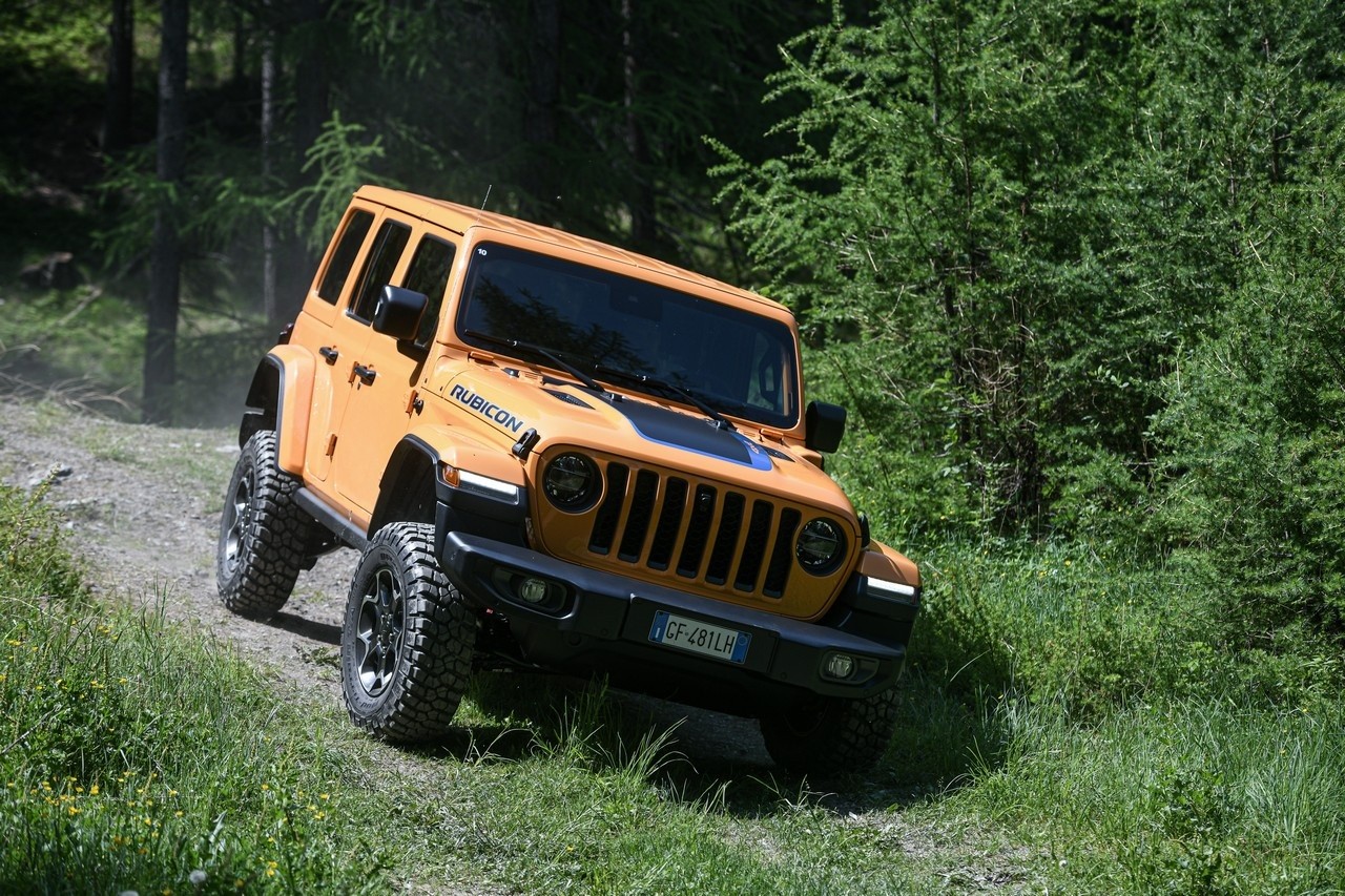 Jeep Wrangler 4xe Rubicon: primo contatto