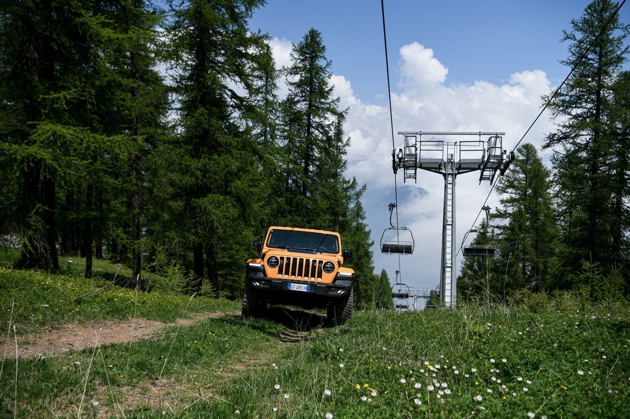 Jeep Wrangler 4xe Rubicon: primo contatto