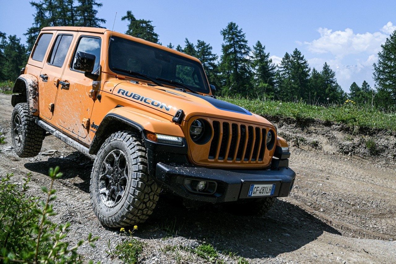 Jeep Wrangler 4xe Rubicon: primo contatto